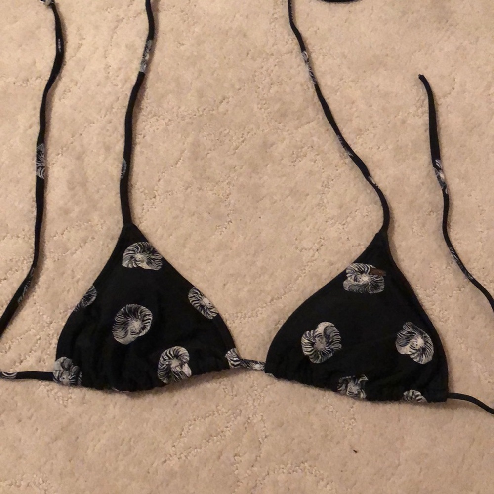 Roxy seashell swimsuit top